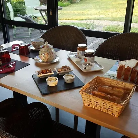 L'arbre Voyageur Pensionat 3*